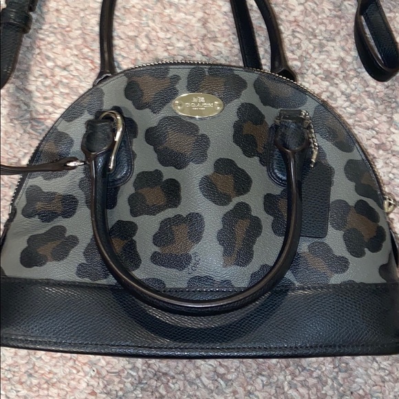 Coach Purse - Picture 2 of 6